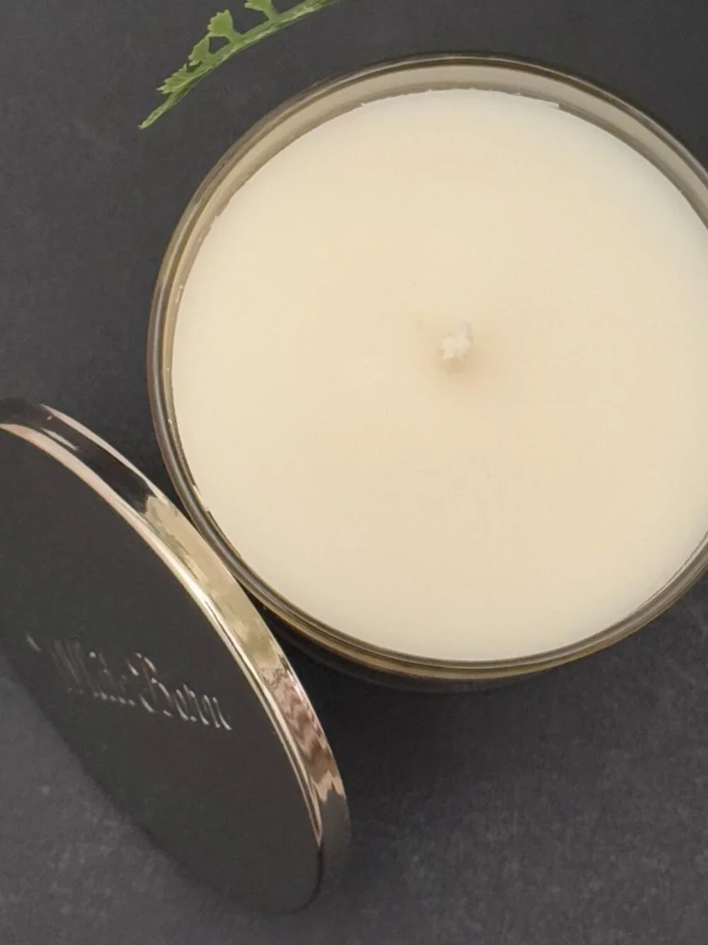 BBW Snowflakes & Cashmere White Barn Bath & Body Works Single Wick Candle - Picture 6 of 10